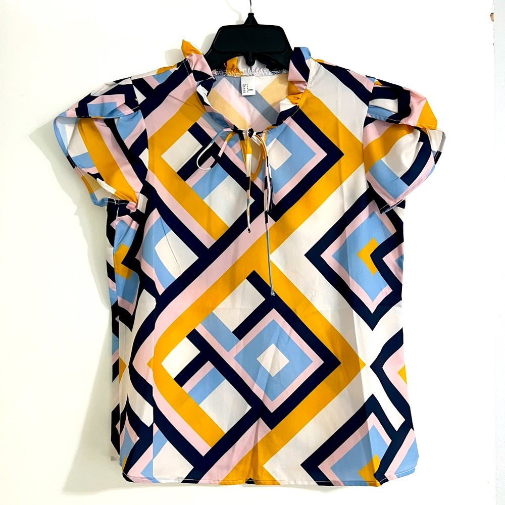 Brand new short sleeve blouse